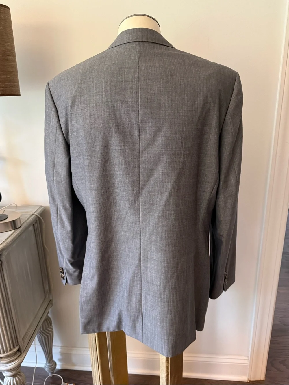 BOSS HUGO BOSS GREY Super 100 Wool Suit Size 44 LONG